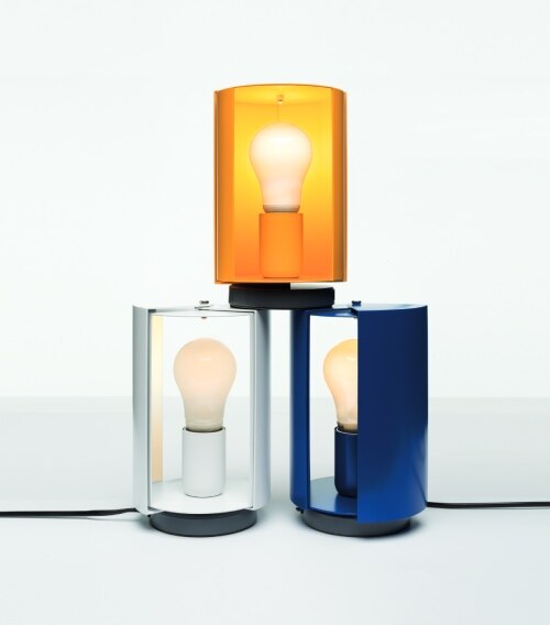 Nemo's Pivotante à Poser table light by design icon Charlotte Perriand in all three available colours.