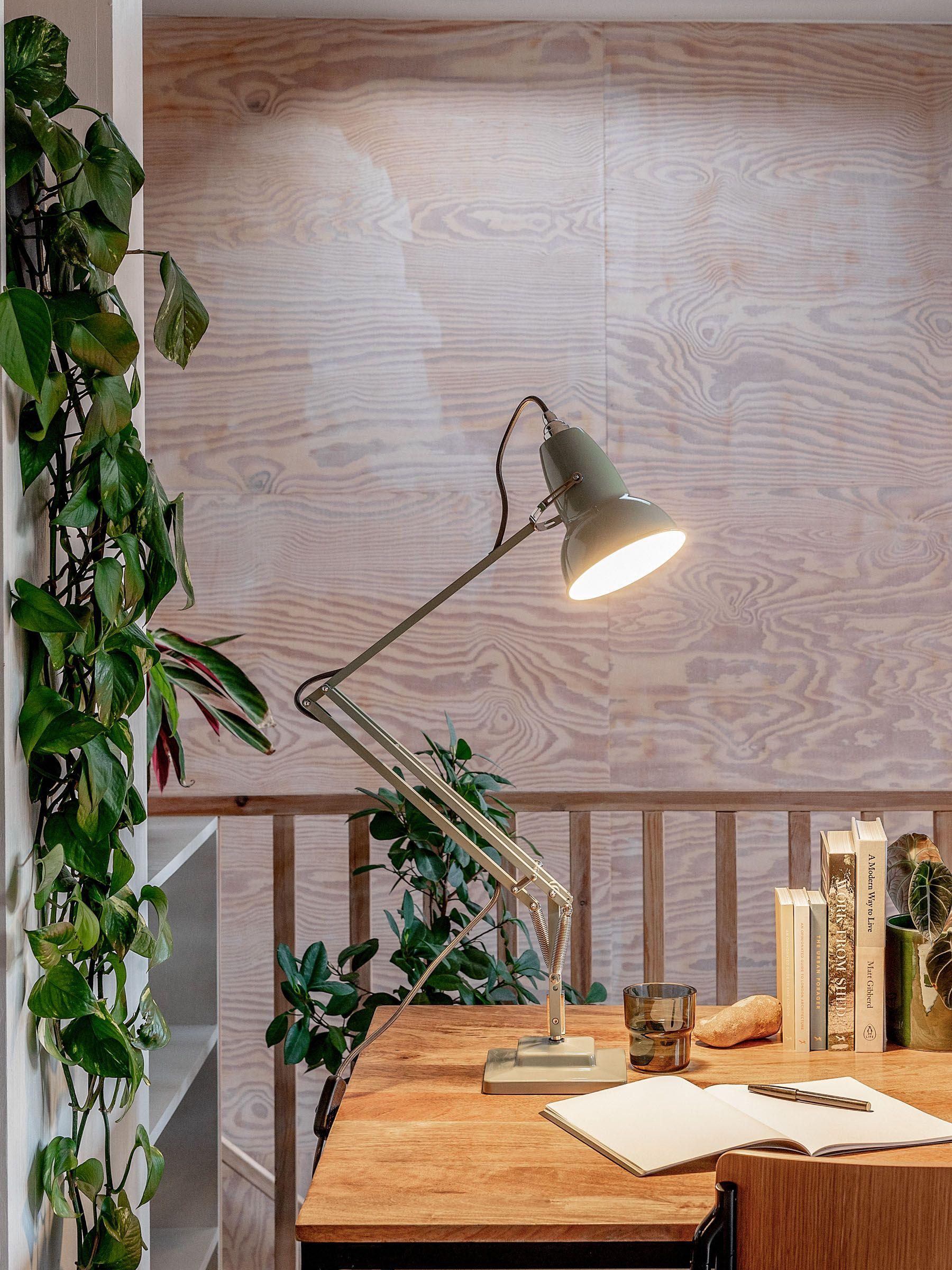 The Original 1227™ Desk Lamp