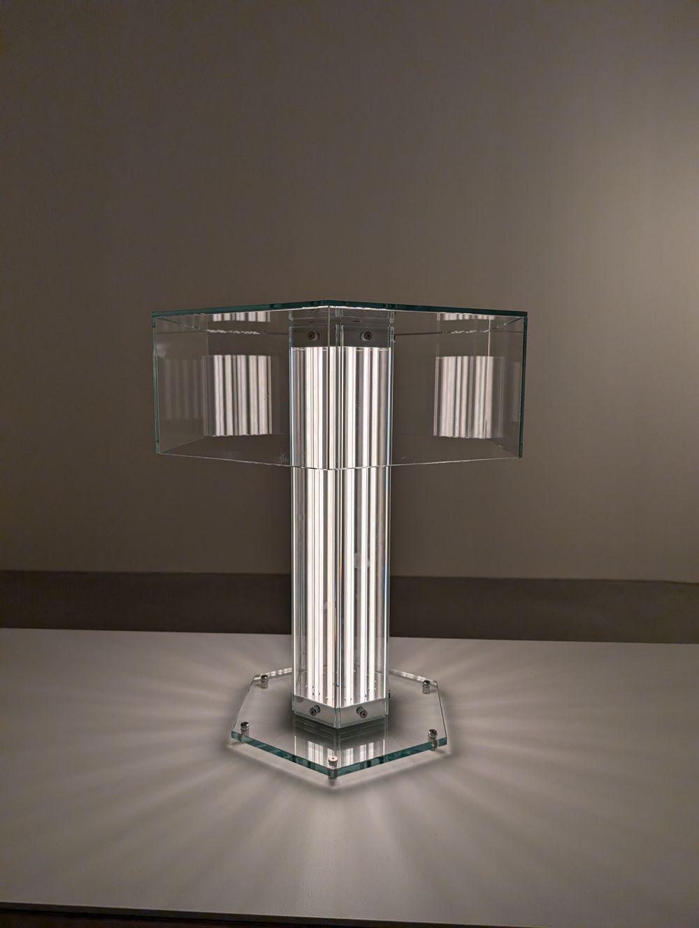 Superwire Table Lamp