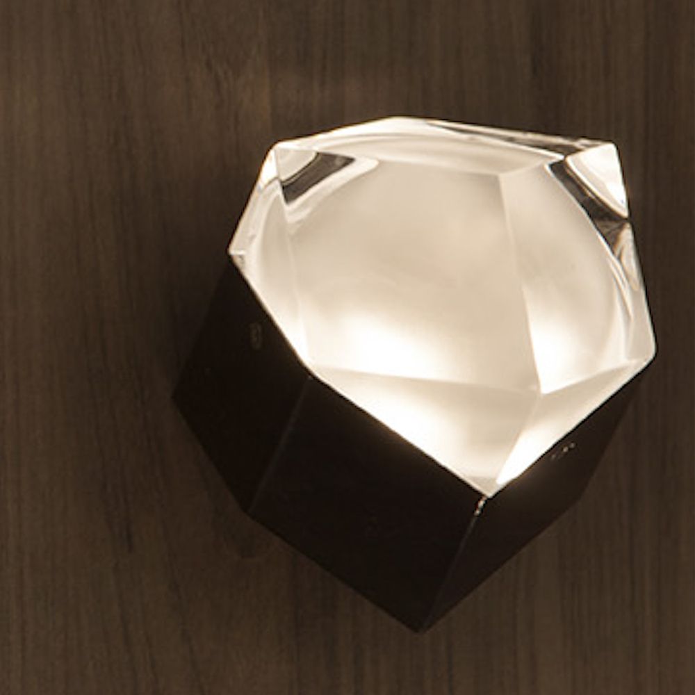 Oluce Astro Wall Luxurious Wall Sconces
