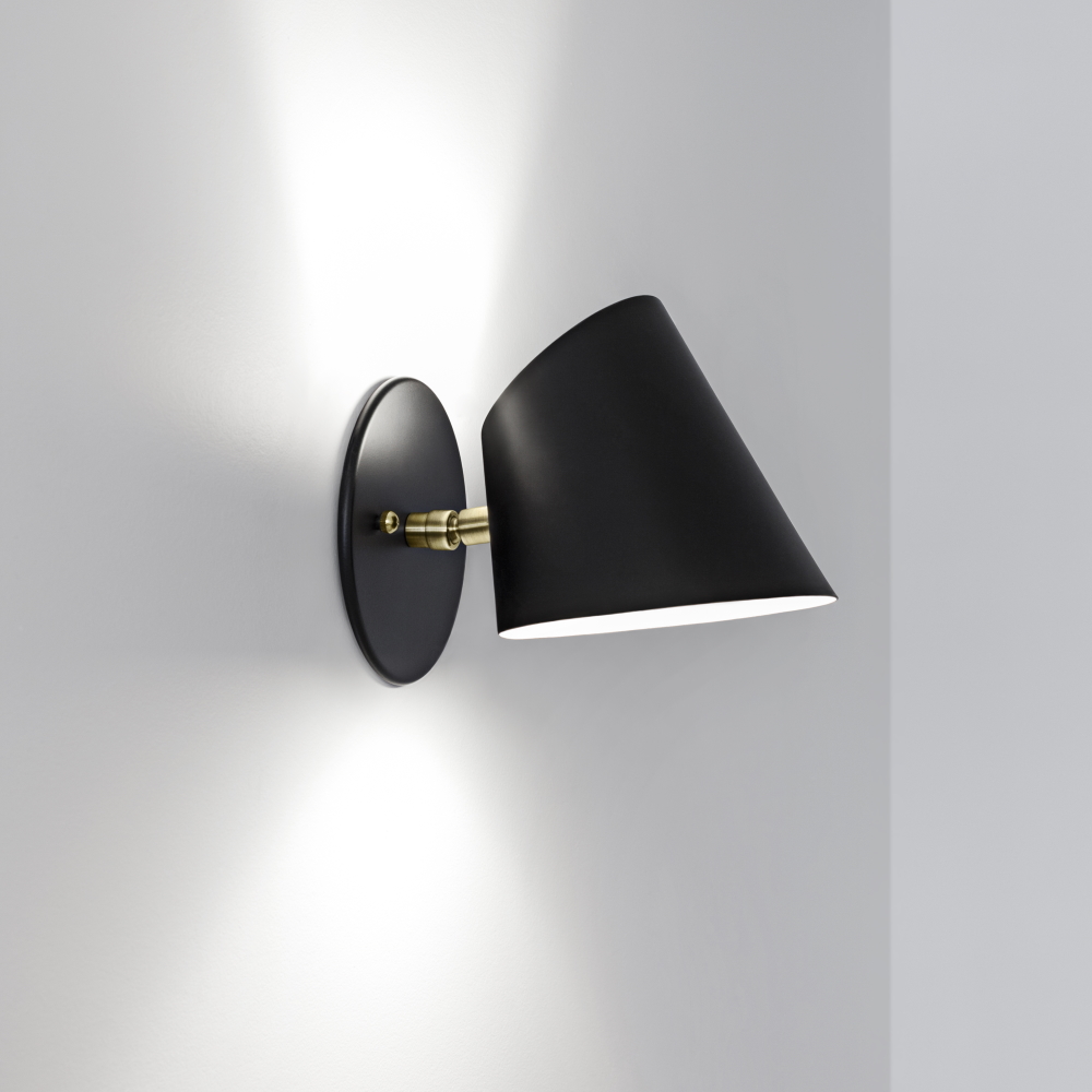 Darmes Hartau Short Wall Bedroom Lighting