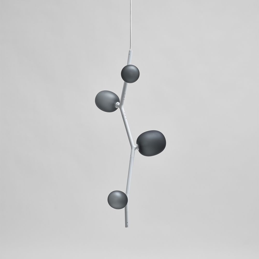 Brokis Ivy Vertical 4 Suspension Blown Glass Pendant Lights