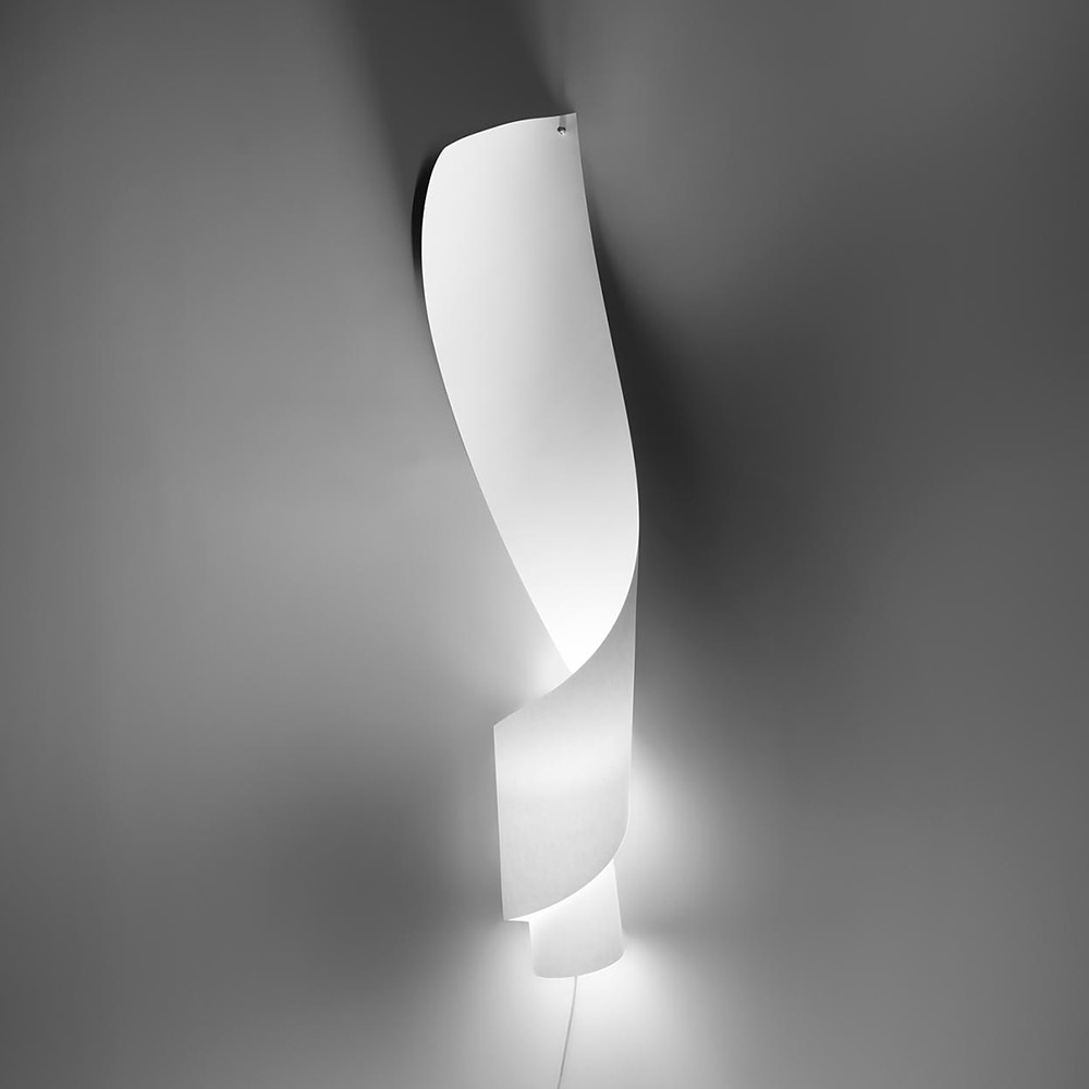 ingo-maurer-oops-wall-image1.jpg
