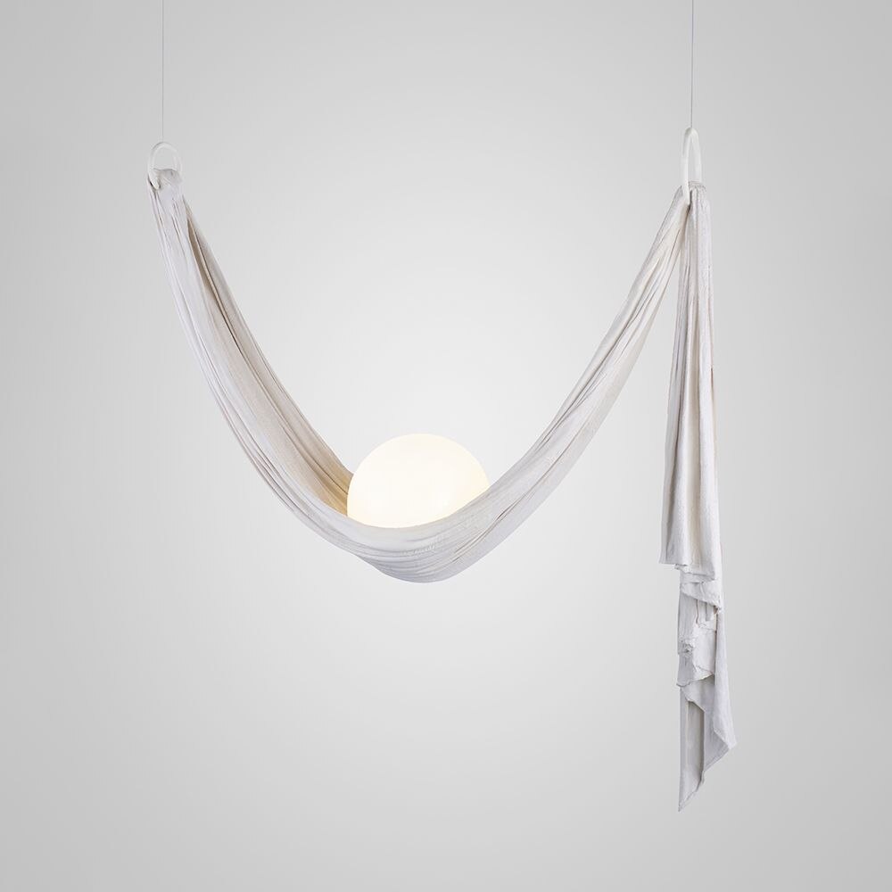 lee-broom-requiem-globe-suspension-image-001.jpg