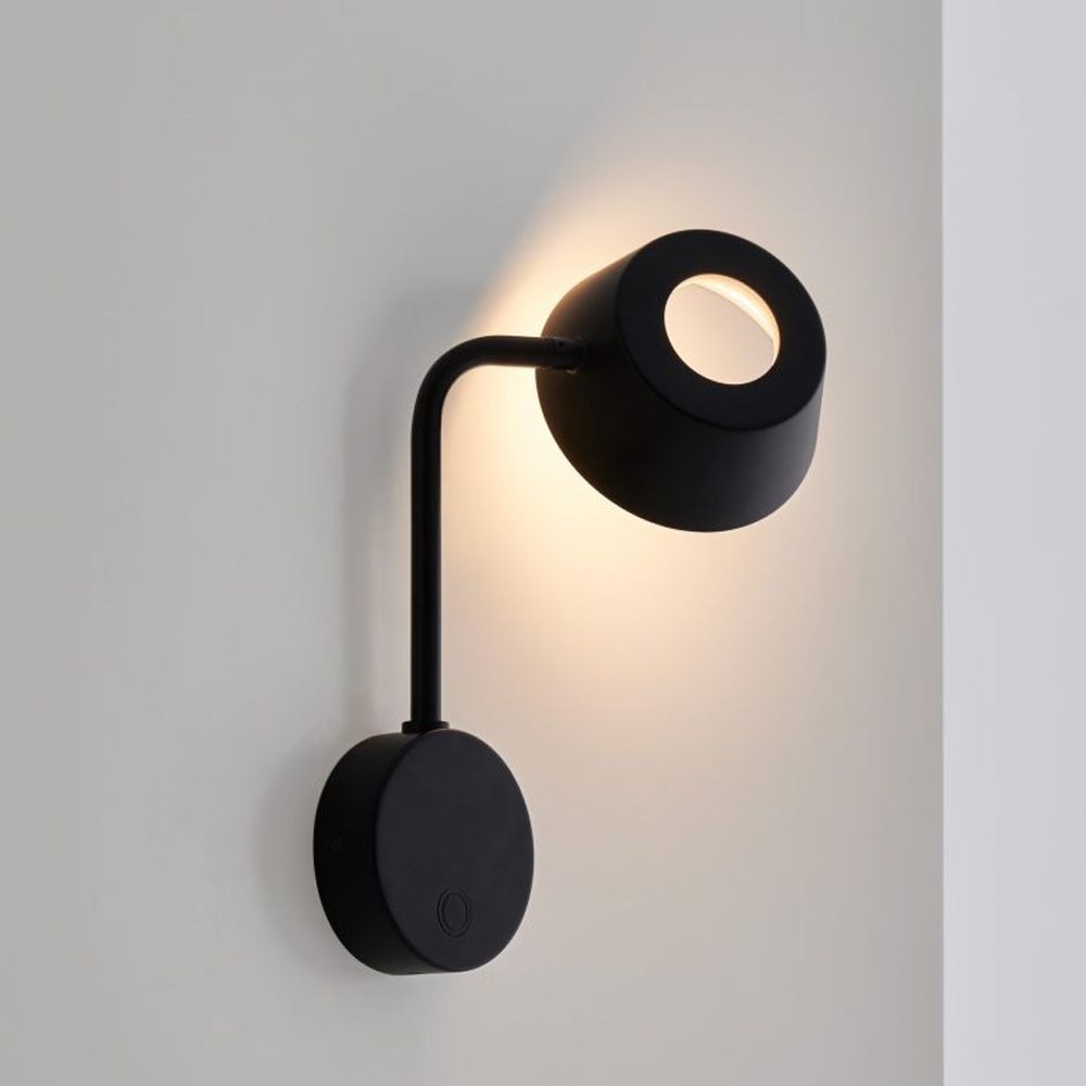 Olo WU Wall